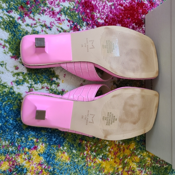Like New - Marc Fisher - Pink Slides / Sandals kitten heels 👠 - Picture 9 of 12
